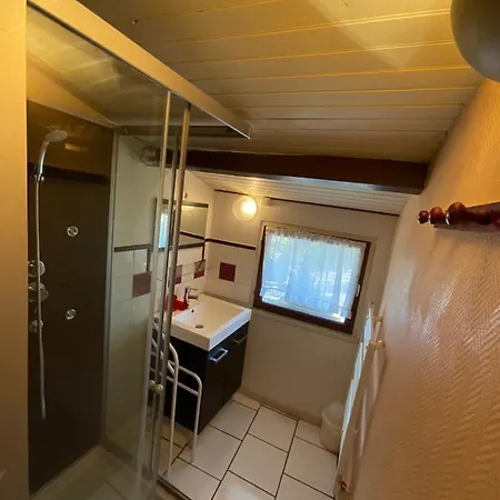 Chambres, Table D'hotes Et Les Mesanges Guest house Saint-Jean-de-Sauves