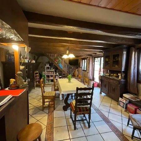 Chambres, Table D'hotes Et Les Mesanges