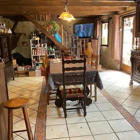 Πανσιόν Chambres, Table D'hotes Et Les Mesanges 3*