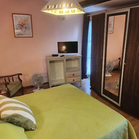 Chambres, Table D'hotes Et Les Mesanges Gasthuis Saint-Jean-de-Sauves