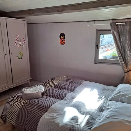 Chambres, Table D'hotes Et Les Mesanges Affittacamere 3*