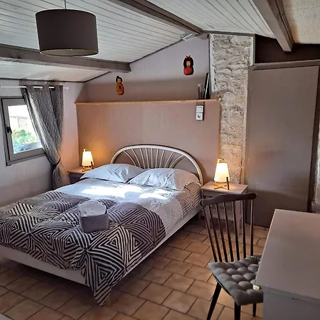 Affittacamere Chambres, Table D'hotes Et Les Mesanges 3*